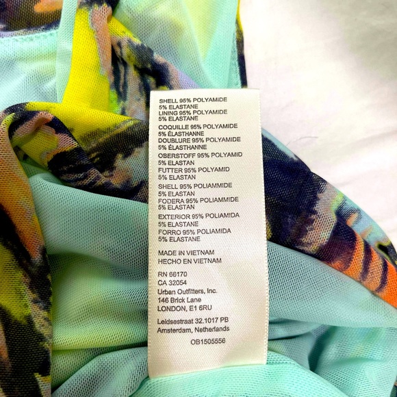 ✨ NWT FREE PEOPLE Avenue Print Tank Top size S ✨ - Picture 5 of 10